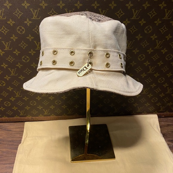 Dior bucket hat - Picture 2 of 16